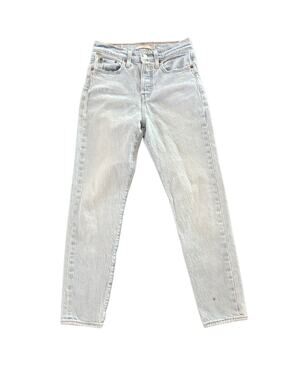 Levi's Premium Wedgie Straight Jeans Light Wash High Rise Size 25
